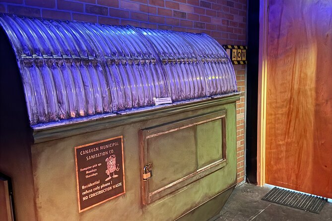 Society Zero Pawn Shop Escape Room at Extreme Escape San Antonio - The staff can shape the hour