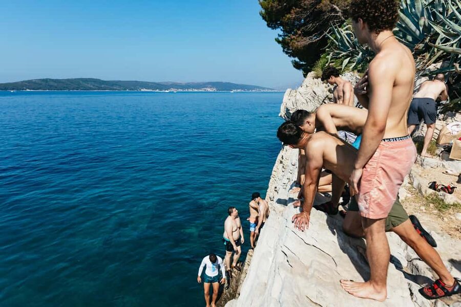 Split: Cliff Jumping & Deep Water Solo Tour - What to bring and what to leave behind