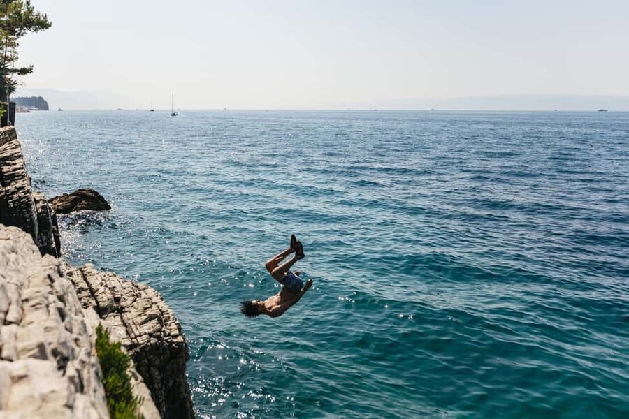 Split: Cliff Jumping & Deep Water Solo Tour - Who will get the most from this Split adventure?