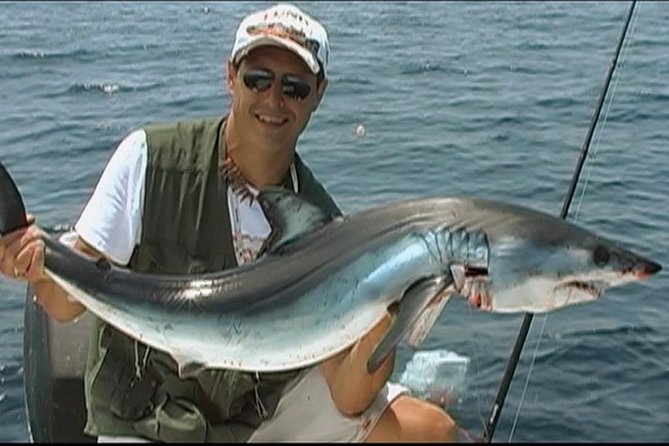Sport Fishing with "Captain Extreme" from Ultimate Outdoors TV - Setting out from Lagoon Drive at 7:00 am