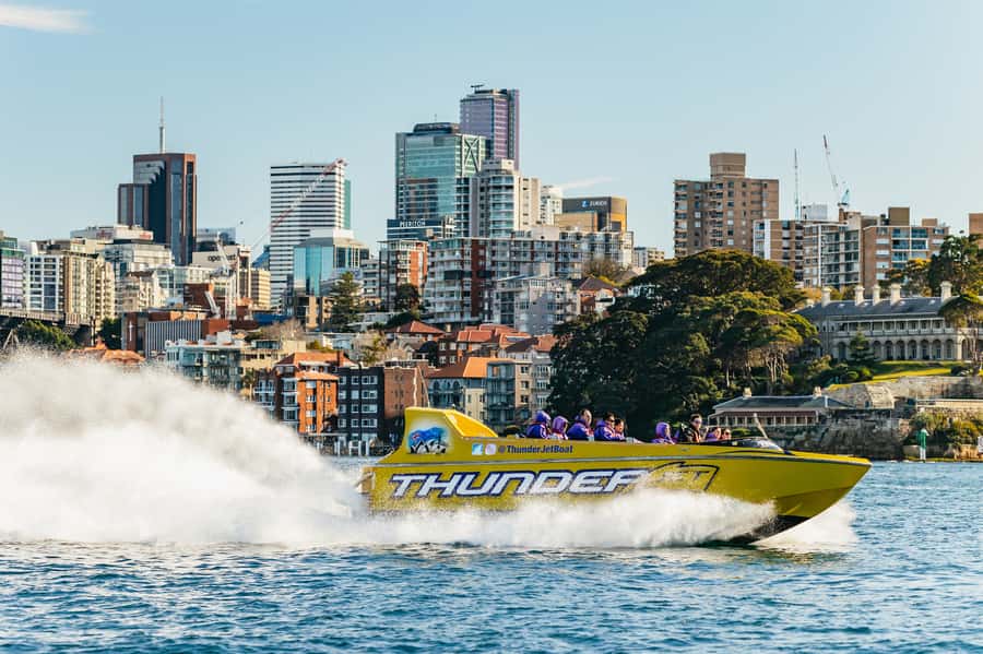 Sydney Harbour: Thunder Thrill Jet Boat Ride - What you see between the spins