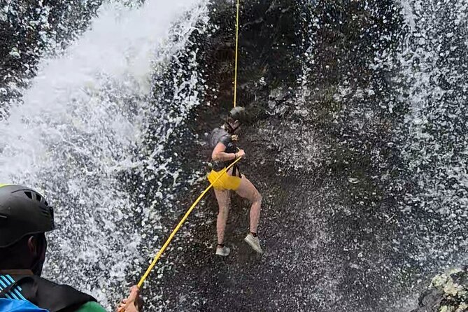 Tamarind Falls Abseiling - Who should book this Tamarind Falls outing