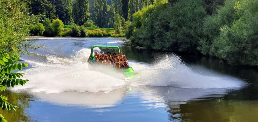 Taumarunui: Railcart and Jetboat Adventure with lunch - Who should book this experience?