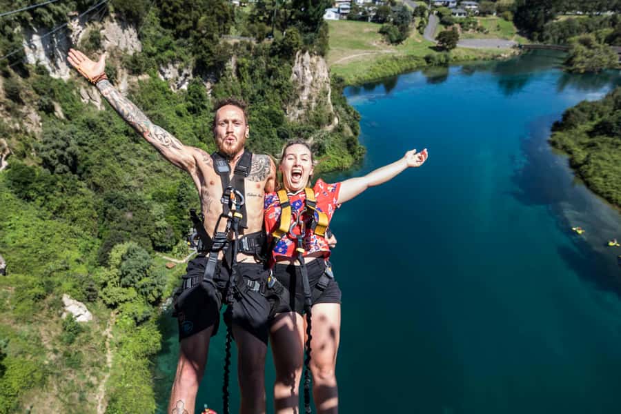 Taupō: AJ Hackett Taupō Bungy - NZ's Highest Water Touch! - The safety briefing and platform setup