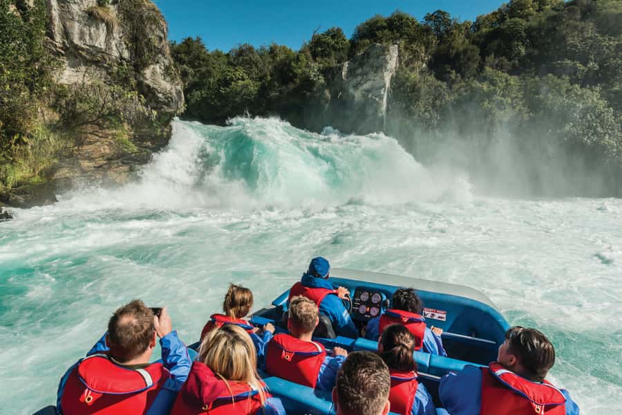 Taupō: Huka Falls 30-Minute Jet Boat Experience - Who should book this Taupō activity?