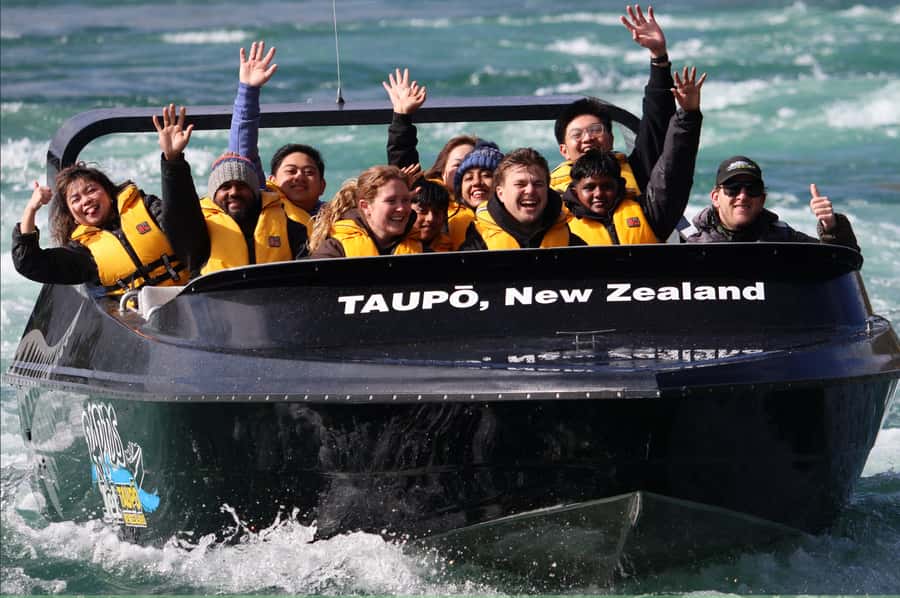 Taupo: Waikato River Jetboating Adventure - Why the Waikato River makes this ride different