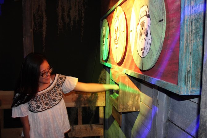 The Cursed: Voodoo Theme Escape Room by Extreme Escape San Antonio - Sixty minutes to find the spell