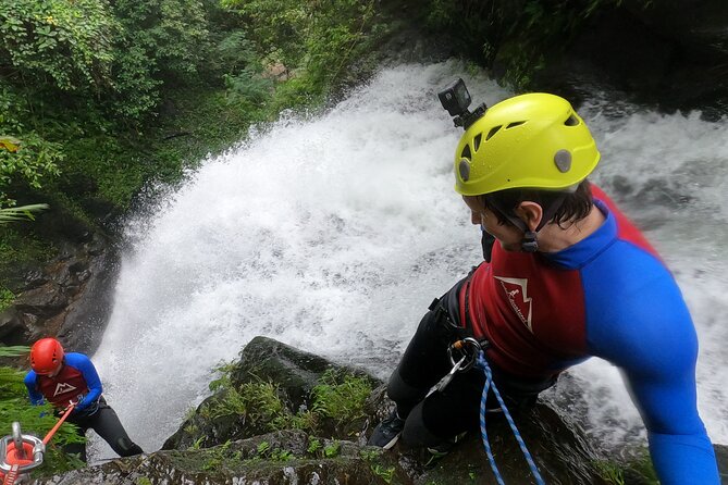The Natural Canyoning in Alam Canyon - The guides and the value of a small group