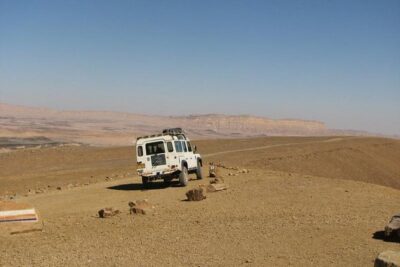 The Ramon Crater and rappelling package tour – an exciting combo tour.