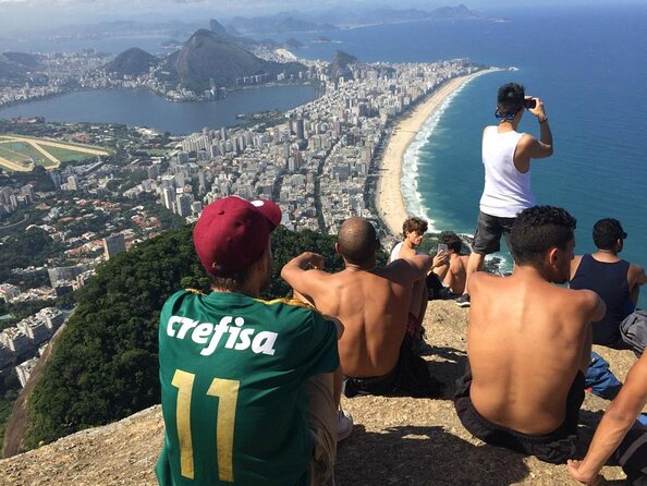 Trail and Rappel on Morro Dois Irmãos - Starting at Praça do Vidigal