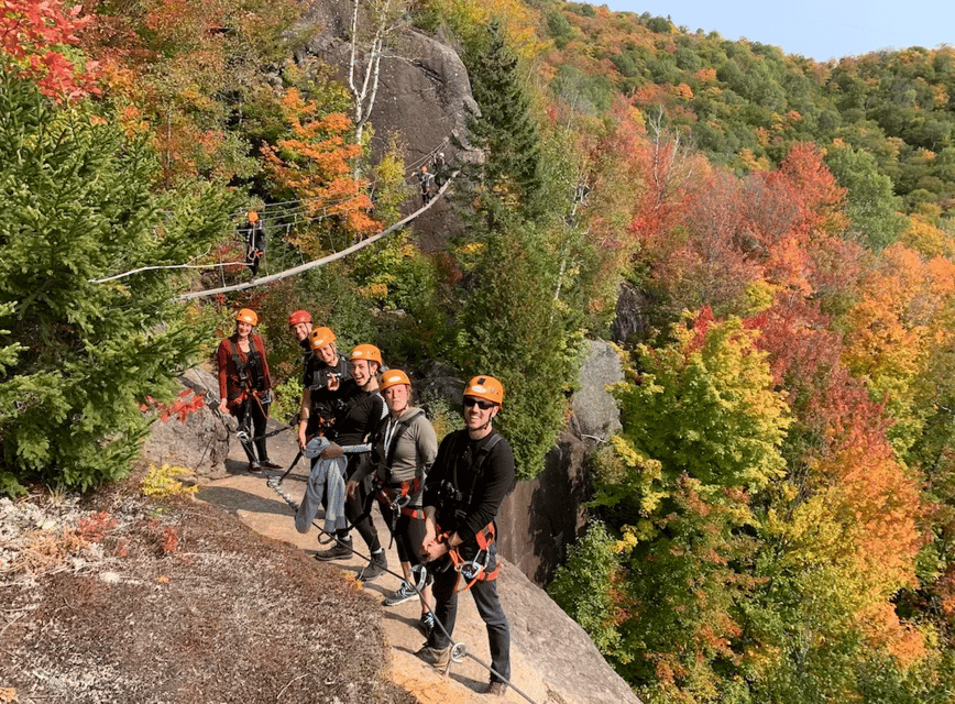 Tyroparc: Via Ferrata and Hiking in the Laurentians - The 450-meter walk to the cliff