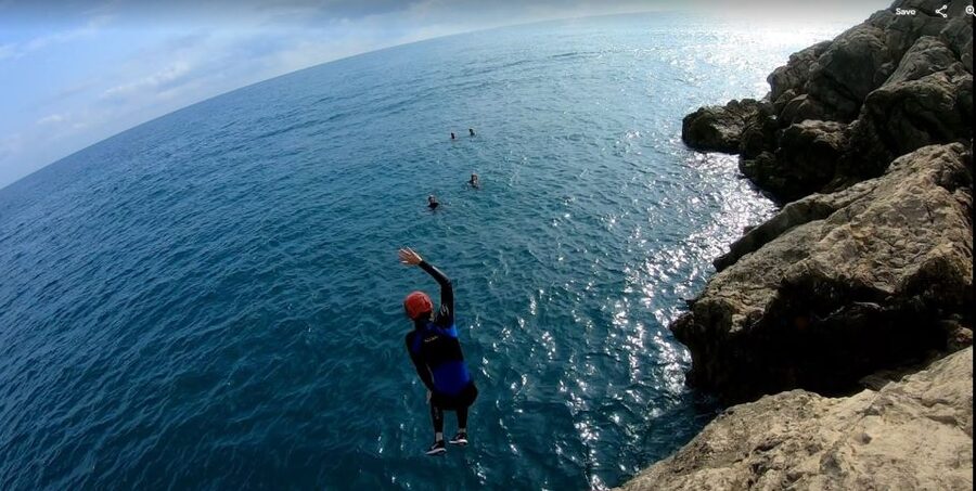 Valencia: Coasteering Adventure in Cullera Lighthouse - What the $77 price covers