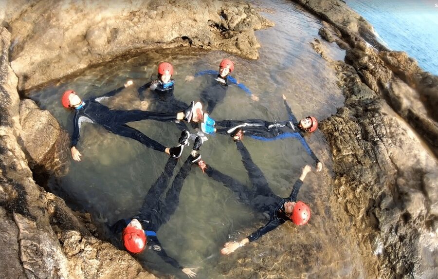 Valencia: Coasteering Adventure in Cullera Lighthouse - What to bring for a wet, rocky route