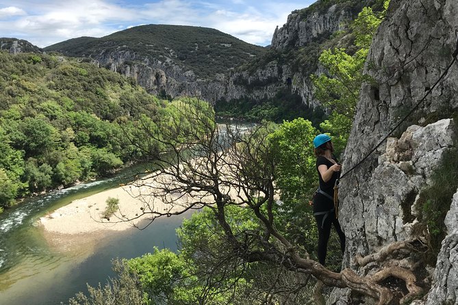 Via corda in Ardèche + big abseil - Swimming after the ropes