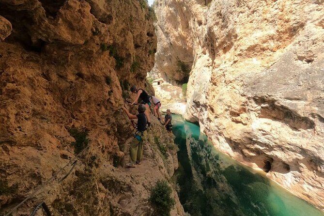 Via Ferrata Adventure in Madrid with Transport - The safety briefing and first climb