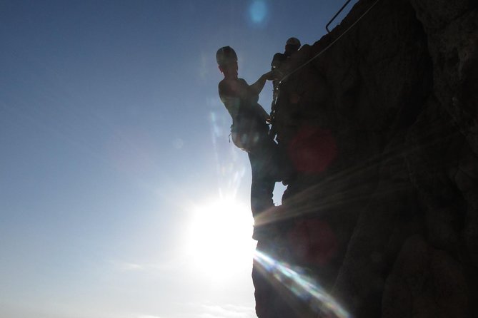 Via Ferrata Cala del Molí - Getting fitted with the supplied safety gear