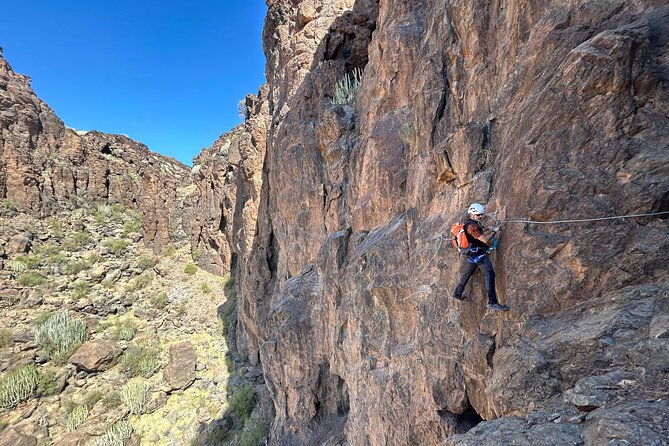 Via Ferrata Gran Canaria: Adventure Route for First Time Climbers - Who should choose this climb?