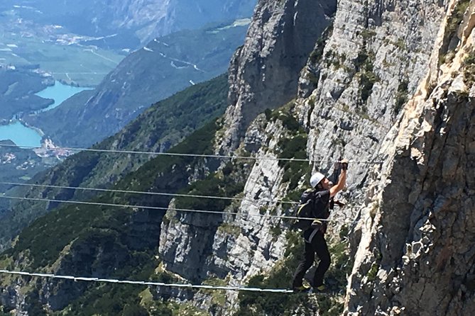 Via ferrata of the Eagles - Taking the cable car to Cima Paganella