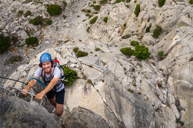 Via Ferrata Panoramic in the East Pyrenees - Suspension bridges and the first aerial sections