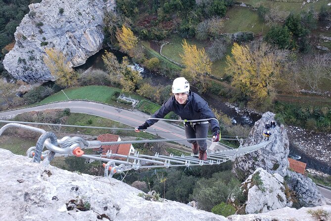 Via ferrata Stairway to heaven in La Hermida - Taking on the Stairway to Heaven
