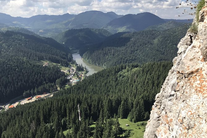 Via Ferrata Tour near Red Lake (Lacu Rosu) - What the guide adds to the experience