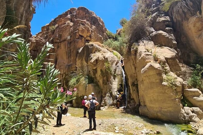 Wadi Hora and Wadi Bin Hammad Canyoning Adventure - What to pack and how to prepare
