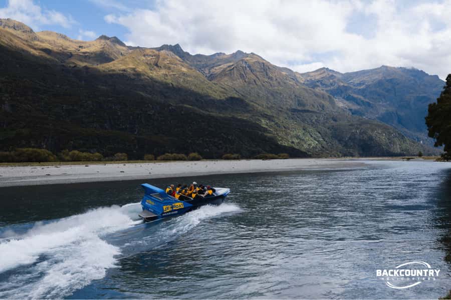 Wānaka: Heli Siberia Max - Helicopter Flight, Hike, Jet Boat - Seeing the Southern Alps from the helicopter