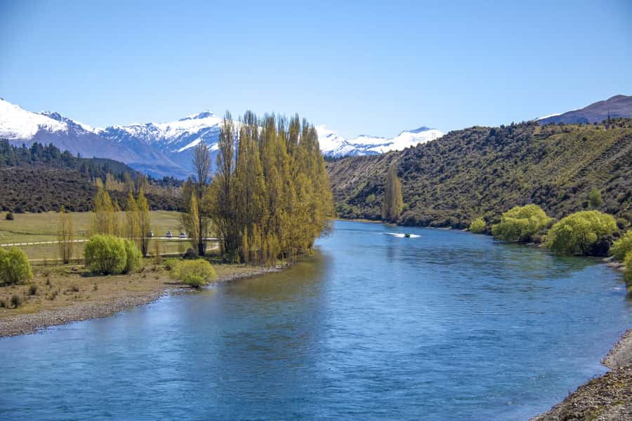 Wanaka: Jet Boat Ride on Clutha River - Who will enjoy this ride most?