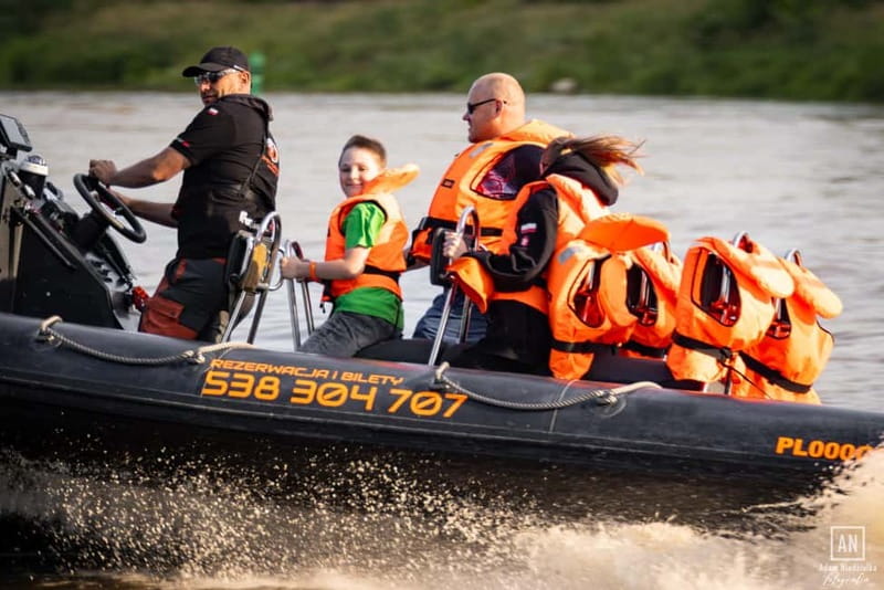 Warsaw: Adrenaline Ride on the Vistula River (Wisła) - When the RIB opens up