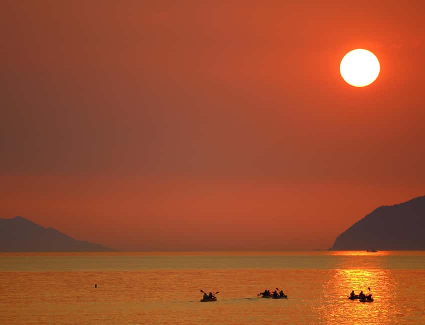 Water activity, kayak tours with a guide, cliff jumping - Who should book this Krk kayak tour?