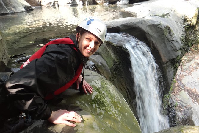 Yi-Hsin creek canyoning in northern Taiwan - Safety, fitness, and the group’s pace