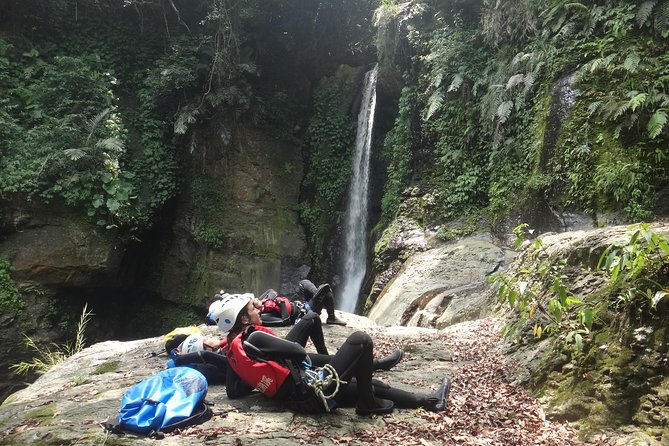 Yi-Hsin creek canyoning in northern Taiwan - Rain plans and changing creek conditions